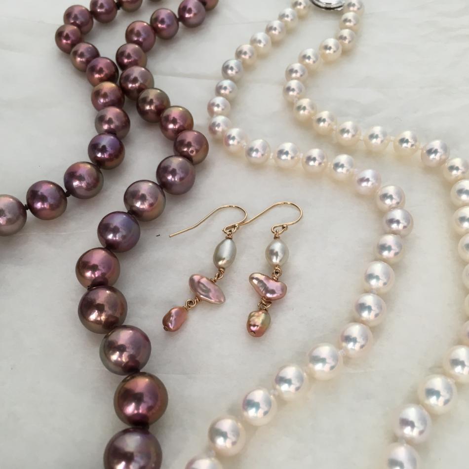 Burgundy Edisons  Pearl Paradise, freshwater metallic strand (Screamers) Pearl Paradise, Keshi dangles from Kojima Pearl