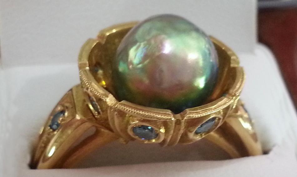 Pacific Coast Pearls: Abalone pearl ring