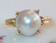 New_pearl_ring_1.jpg