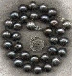 blk pearl closeup small.jpg