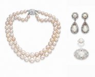 the Baroda pearls christies.jpg