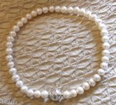 White China pearl+ SILVER  hammered clasp1.jpg