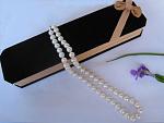 Pearl necklace for mothers