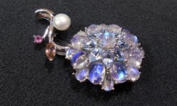 Moonstone-Aquamarine-Quartz-Pearl brooch2.jpg