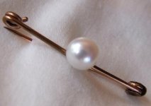 Pearl Tie Pin1.jpg