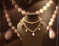 P1270893-anna-geneve-pearls-nov-2014.jpg