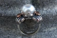 pearl rings 001.jpg