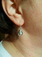 Pearlescence earrings