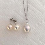 Drop Pearl Pendant with 9-10 mm studs