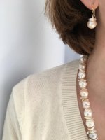 Wearing Today I wore my off round and Keshi freshwater pearl necklace and earrings - Catherine Cardellini