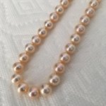 The strand is 17 and made up of 9-10mm pearls.