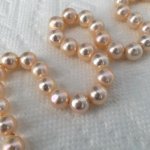 The strand is 17 and made up of 9-10mm pearls.