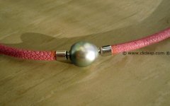 tahiti-pearl-in-pink-stingr.jpg