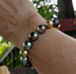 Wrist shot Fijian pearl bracelet