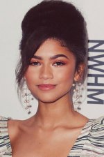 Zendaya-1.jpg