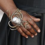 Whoopi.-Goldbergs.-Octopus.-Jewelry.-Oscars-@whoopigoldberg.jpg