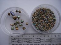 R Lager pearls 31 carat, L small pearls 94 carat.jpg