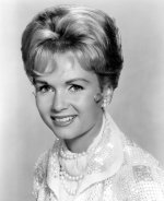 Debbie-reynolds-in-the-1960s-everett.jpg