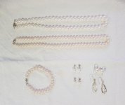 Pearl Paradise Freshadama 7.5-8mm, 2nd strand and bracelet are freshwaters 6.5-7mm