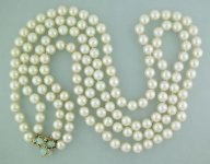 pearls2.jpg