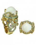 Pearls crevoshay compressed conch ring.jpg