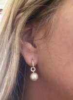 Sharing my beautiful akoya strand credits to Cees and my Kiki earrings!