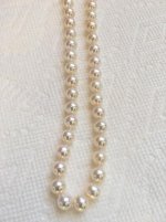 Pearl Paradise metallic white strand