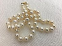 Pearl Paradise metallic white strand