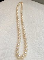 Pearl Paradise metallic white strand