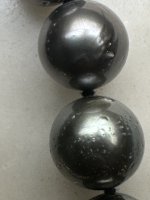 photos of Tahitian pearls