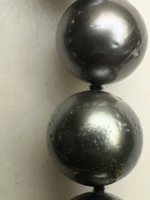 photos of Tahitian pearls