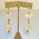 Pearl Earrings 2.jpg