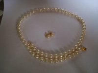 pearl necklace set2.JPG