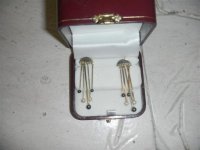 vintage 18kt pearl earrings.jpg