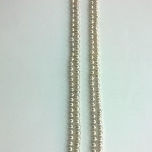 NATURAL PEARLS STRING