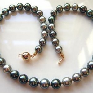 Kamoka Pearls Charcoal, Silver Black Tahitians