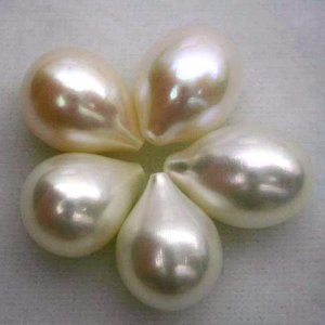 11 to 11.5mm drops - These are top quality loose pearls for pendants