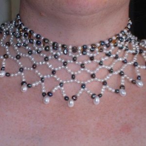 Necklace  similar to that  viewed in portrait of Elizabeth Brydges  1589