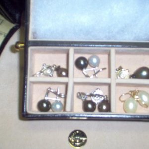 Black pearls and white South Sea Earrings