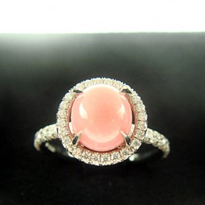 4 carat pearl ring in platinum and diamonds