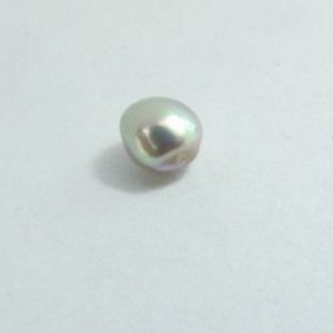 mirror like pearl 0.37ct