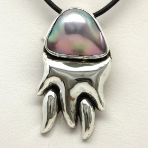 Calamari: Priscila Canales' Hand-Made Design in Pure Silver with Gorgeous Cortez Blister Pearl Pendant-Brooch Combo.