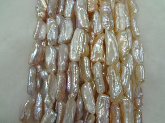 6- 7mm biwa pearl strand