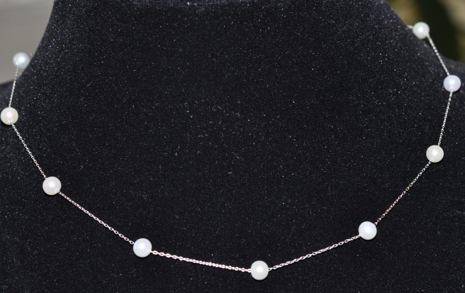 floating star necklace with 6 mm pearls 1