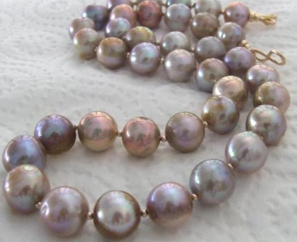 Large Golden Pond Slime Lavender Purples Freshwater Pearls. These were for my site. I wasn't going to keep them. Really I wasn't. No, really. I just tried them on and I was lost!