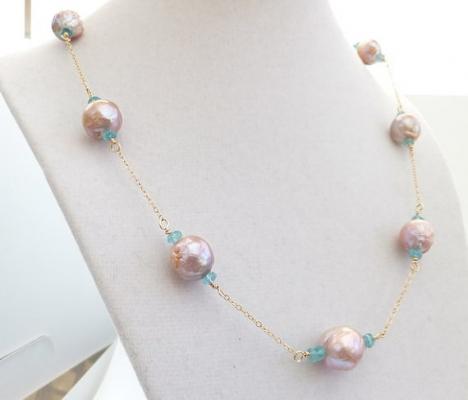 Pink-mauve-lavender kasumi like pearls and apatite gemstone tin cup ...