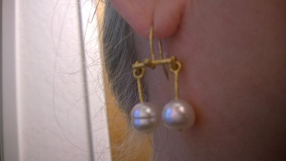 WP 20140331 004  Pompeii earrings:  saw these in an article about Pompeii where the original was found and had to have them reproduced; 22k gold & SS Pealrs from Pearl Paradise.